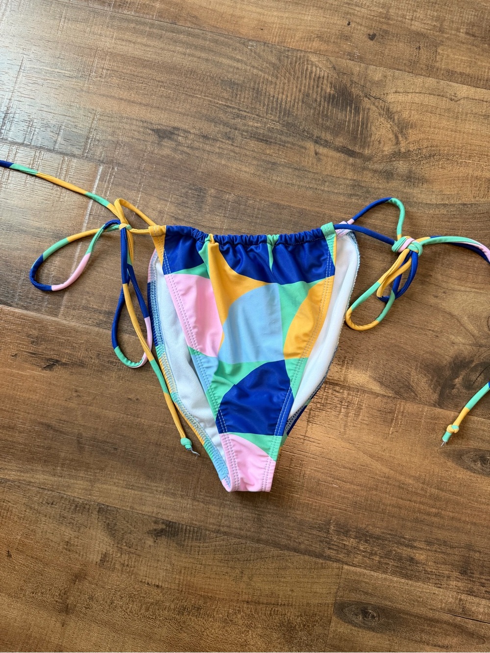 Motel Bikini Bottoms